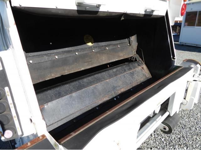 ISUZU FORWARD 2017 Image 31