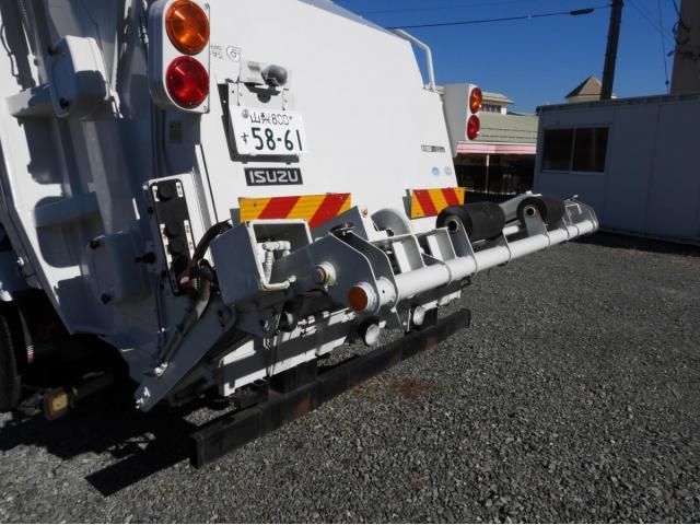 ISUZU FORWARD 2017 Image 31