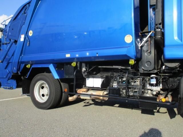 ISUZU FORWARD 2013 Image 31