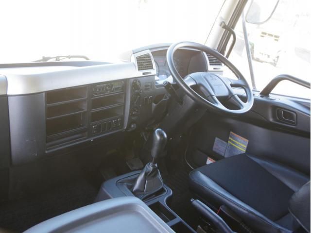 MITSUBISHI FUSOU FIGHTER 2019 Image 31