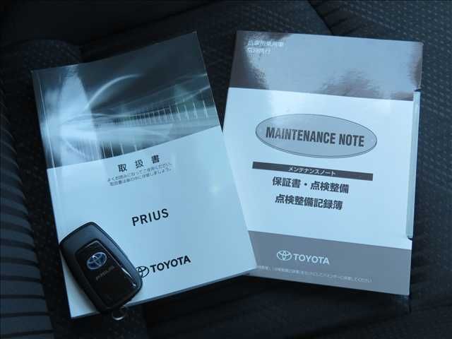 TOYOTA PRIUS 2019 Image 31