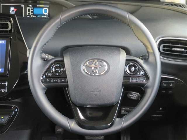 TOYOTA PRIUS 2019 Image 31