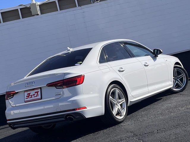 AUDI A4 2017 Image 31