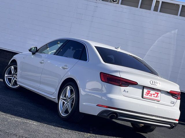 AUDI A4 2017 Image 31