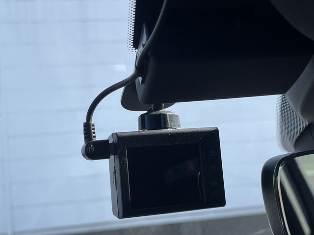 AUDI A4 2017 Image 31