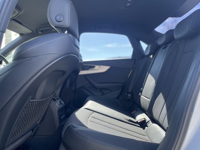 AUDI A4 2017 Image 31