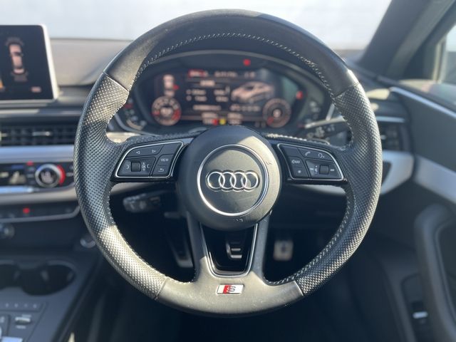AUDI A4 2017 Image 31