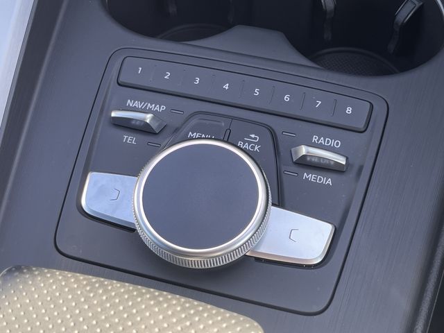 AUDI A4 2017 Image 31