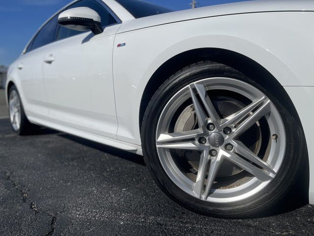 AUDI A4 2017 Image 31