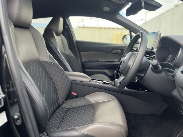 TOYOTA C-HR 2022 Image 31