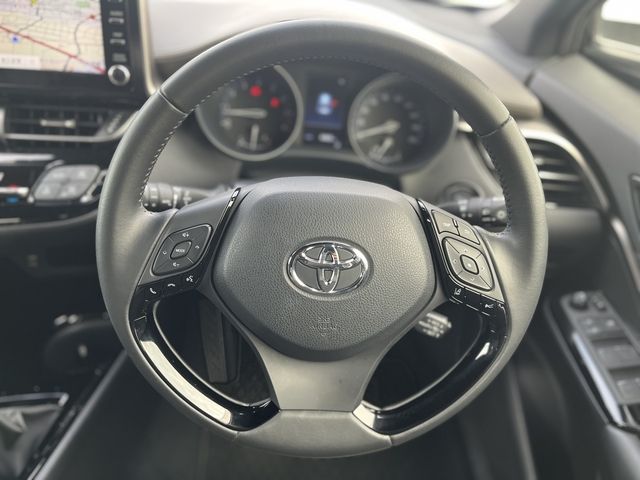 TOYOTA C-HR 2022 Image 31