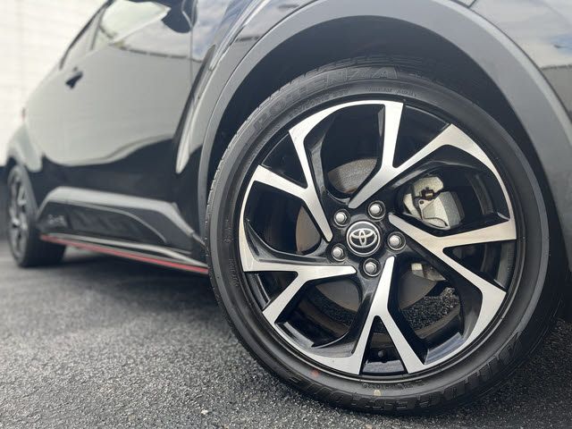 TOYOTA C-HR 2022 Image 31
