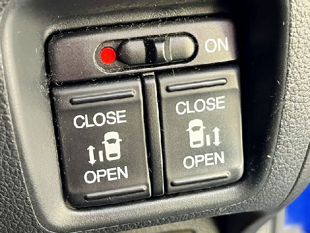 HONDA N BOX CUSTOM 2016 Image 31