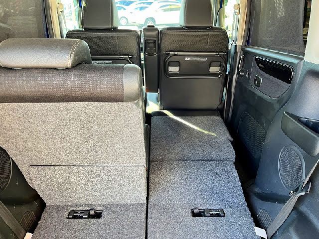 HONDA N BOX CUSTOM 2016 Image 31