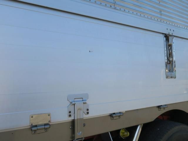 HINO PROFIA 1998 Image 31