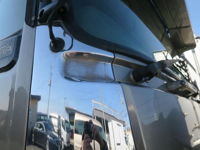 HINO PROFIA 1998 Image 31