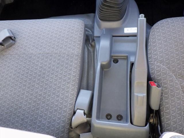 ISUZU ELF 2018 Image 31