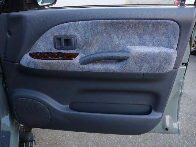 TOYOTA LANDCRUISER PRADO 2001 Image 31