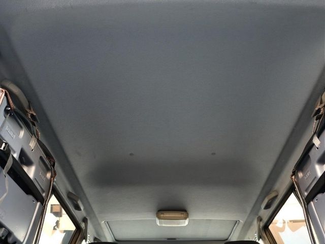 TOYOTA LANDCRUISER PRADO 2001 Image 31