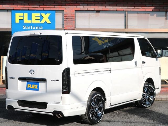 TOYOTA HIACE VAN 4WD 2023 Image 31
