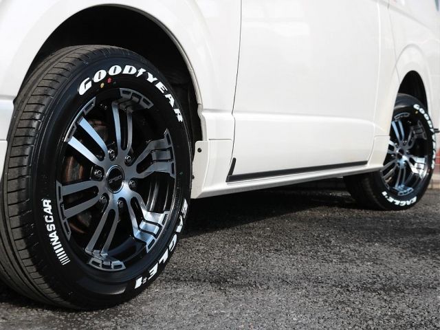 TOYOTA HIACE VAN 4WD 2023 Image 31