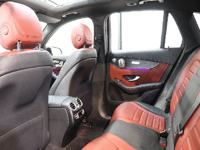 MERCEDES BENZ GLC CL 2019 Image 31