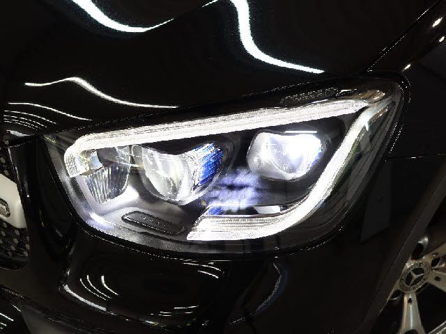 MERCEDES BENZ GLC CL 2019 Image 31