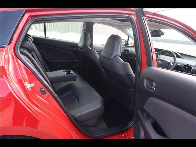 TOYOTA PRIUS 2021 Image 31