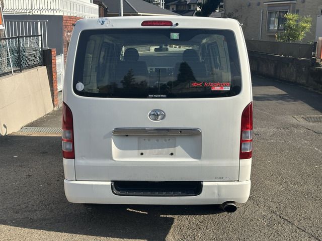 TOYOTA HIACE VAN 2WD 2007 Image 31