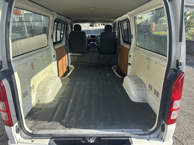 TOYOTA HIACE VAN 2WD 2007 Image 31