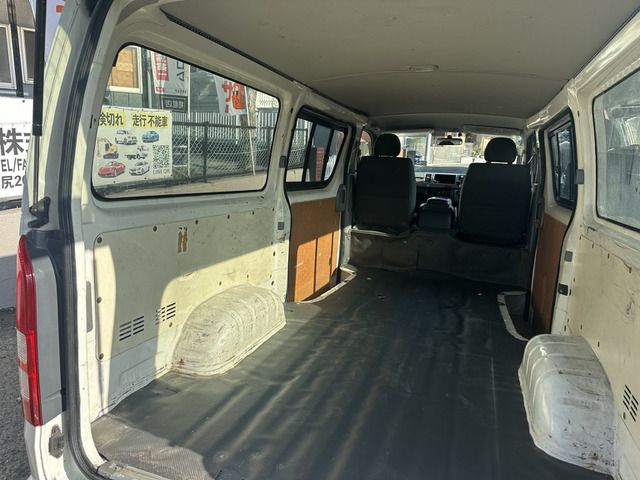 TOYOTA HIACE VAN 2WD 2007 Image 31