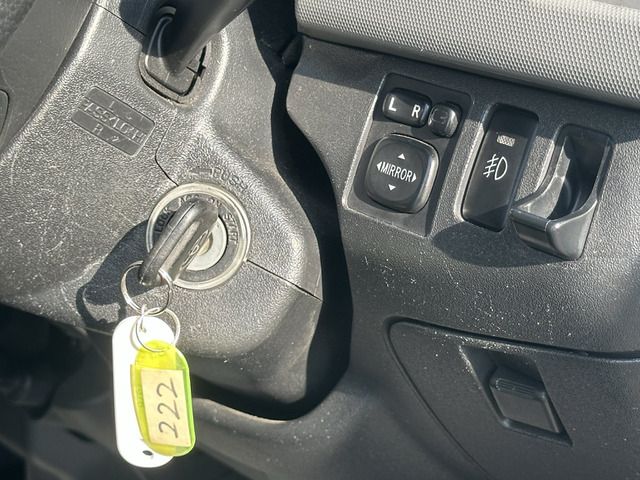 TOYOTA HIACE VAN 2WD 2007 Image 31