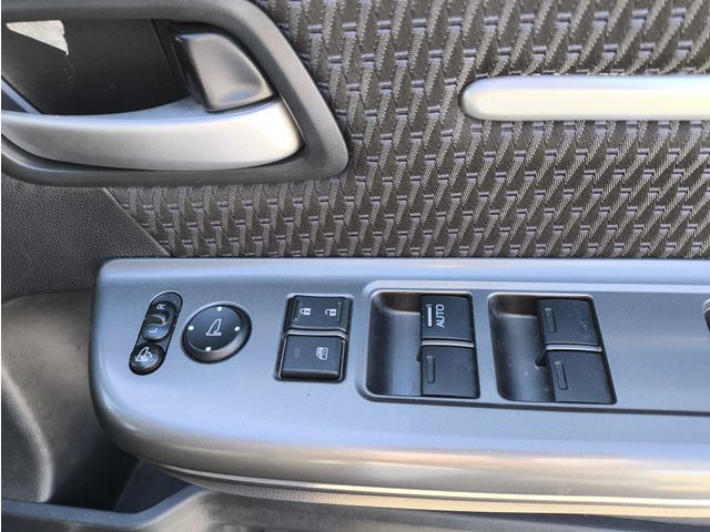 HONDA STEPWAGON SPADA 2016 Image 31