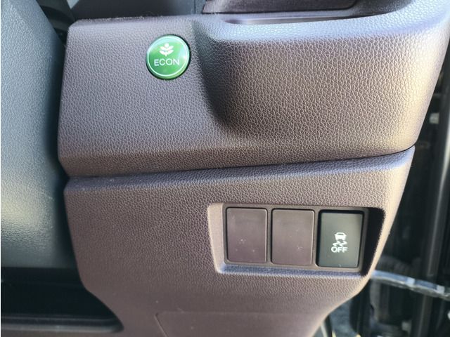 HONDA N-WGN CUSTOM 2015 Image 31