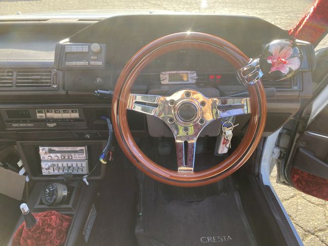 TOYOTA CRESTA 1986 Image 31