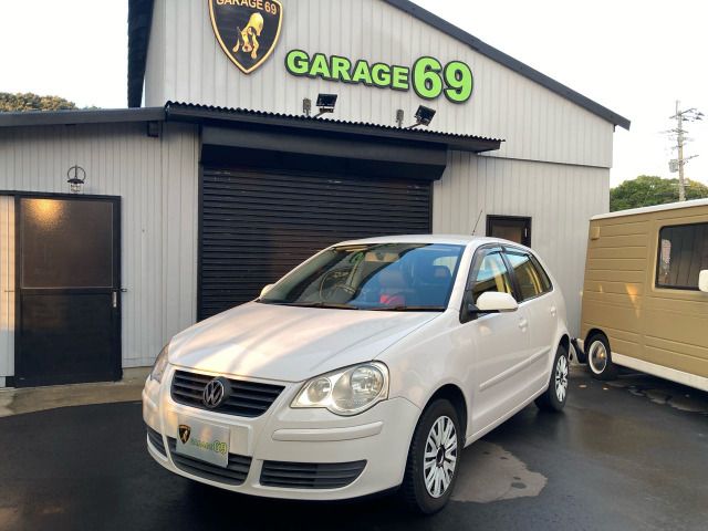 VOLKSWAGEN POLO 2009 Image 31