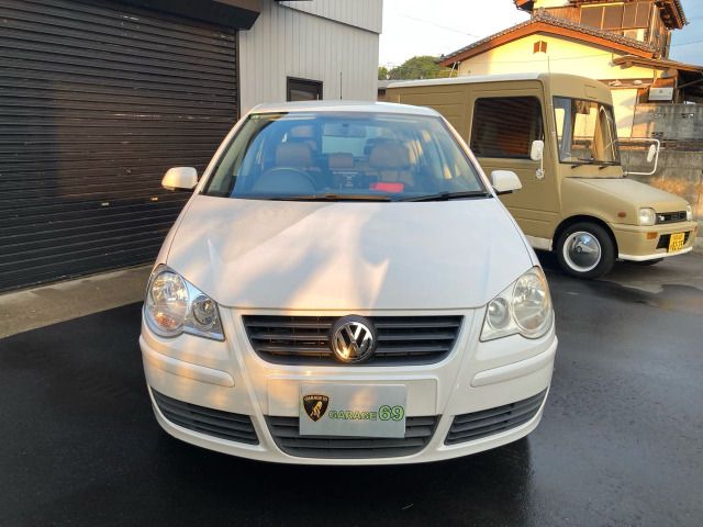 VOLKSWAGEN POLO 2009 Image 31