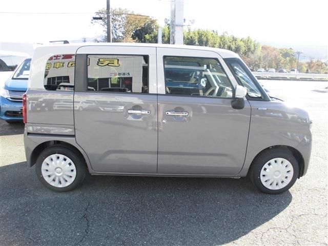 SUZUKI WAGON R SMILE 2025 Image 31