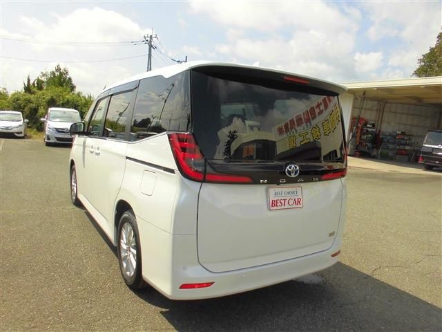 TOYOTA NOAH HYBRID 2024 Image 31