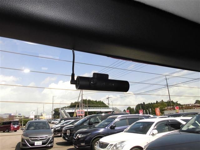 TOYOTA NOAH HYBRID 2024 Image 31