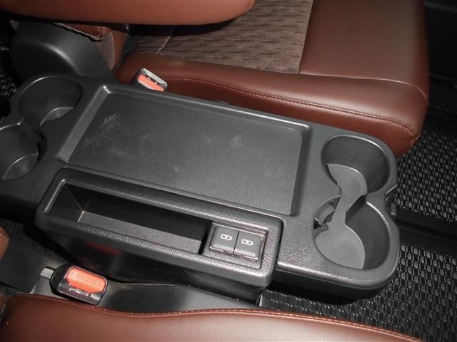 TOYOTA NOAH HYBRID 2024 Image 31