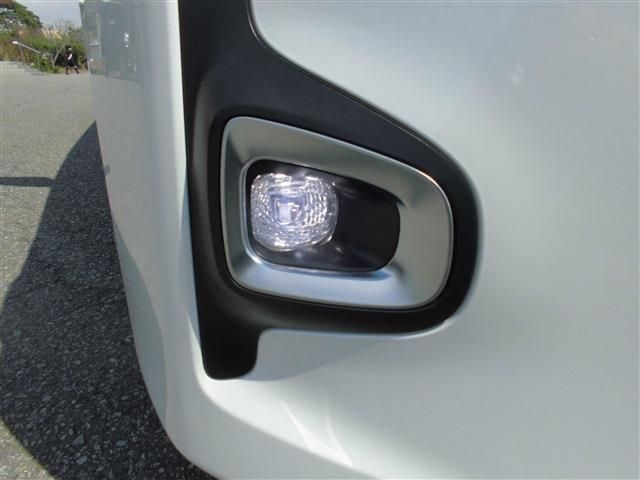 TOYOTA NOAH HYBRID 2024 Image 31