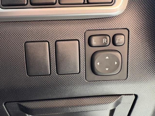 TOYOTA ESTIMA 2017 Image 31