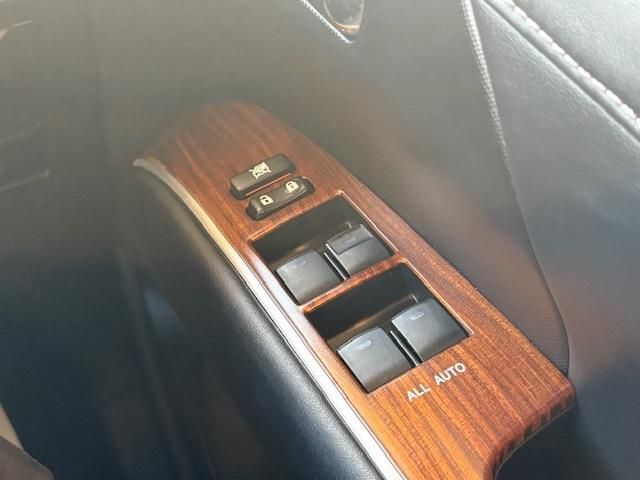 TOYOTA ESTIMA 2017 Image 31