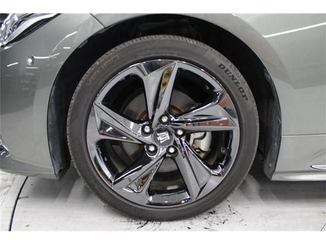 TOYOTA CROWN SEDAN HYBRID 2018 Image 31