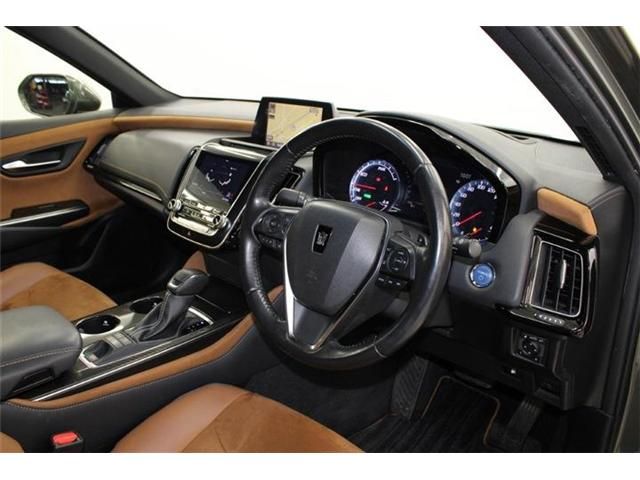 TOYOTA CROWN SEDAN HYBRID 2018 Image 31