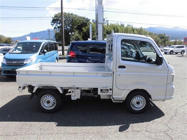 SUZUKI CARRY TRUCK 4WD 2025 Image 31