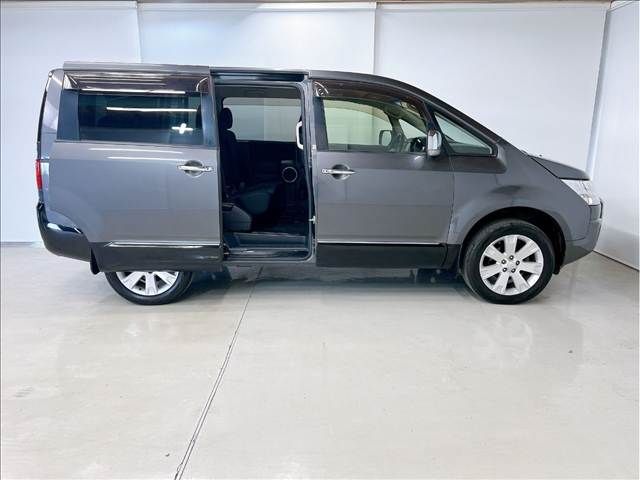 MITSUBISHI DELICA D:5 4WD 2018 Image 31
