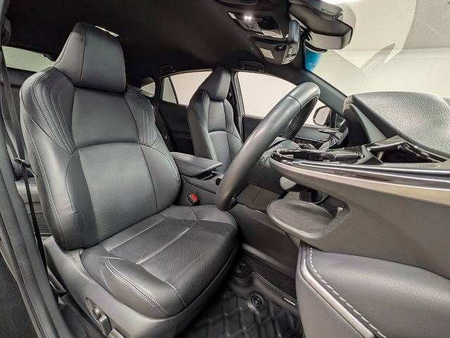 TOYOTA HARRIER HYBRID 2023 Image 31