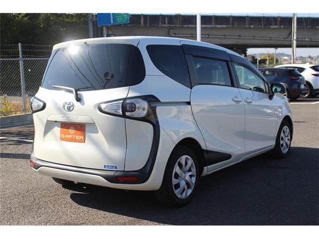 TOYOTA SIENTA 2017 Image 31